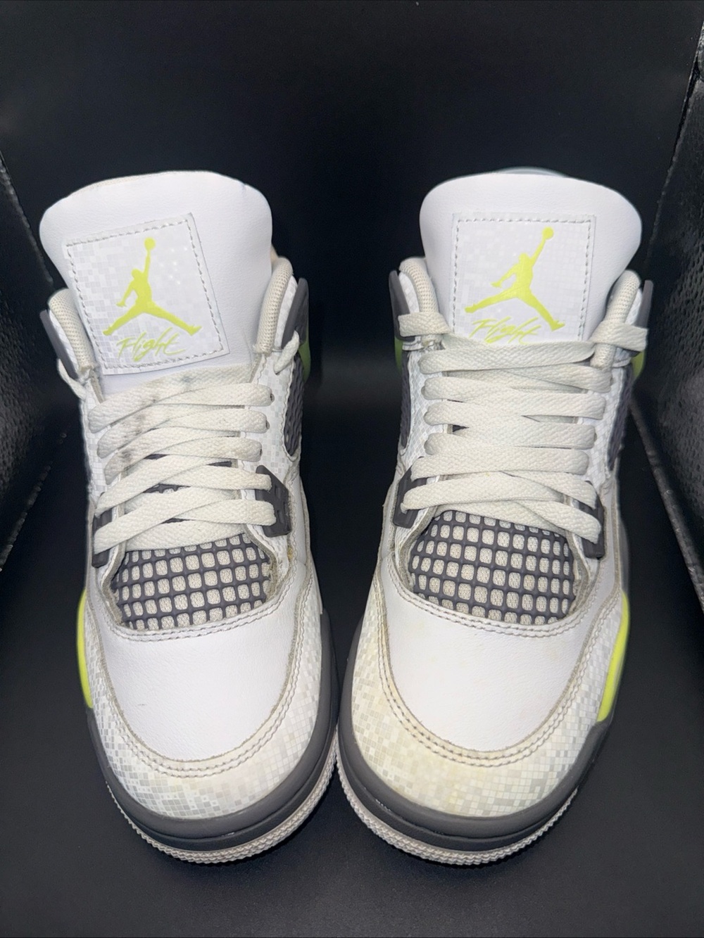Size 4Y - Jordan 4 Retro GS Light Lemon Twist, HJ5990-100, Clean, No Box, Good